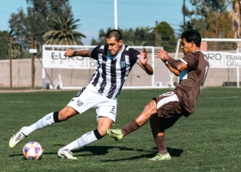Estadísticas De Fútbol Para Analizar El Rendimiento De Los Jugadores Durante Un Partido